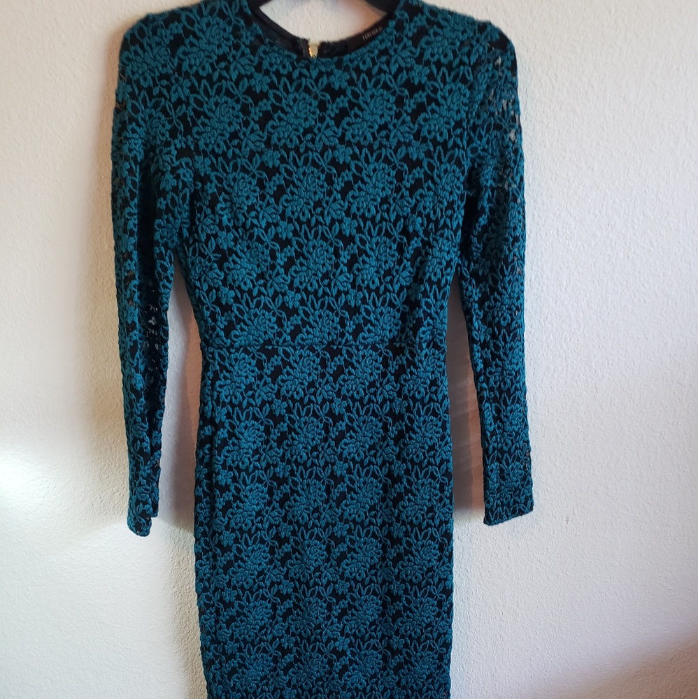 FOREVER21 long sleeve dress